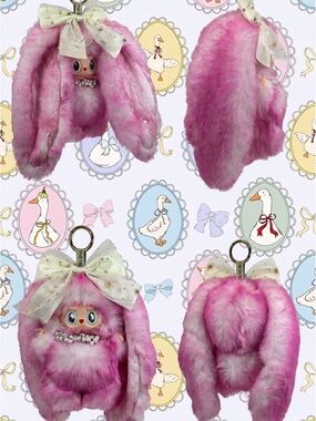 (29) Pink Plush Bunny Keychain with Bow - Fashionable Kids Toy Accessory